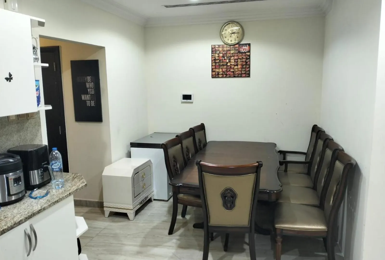 Khaliq Basera Dubai Guest house