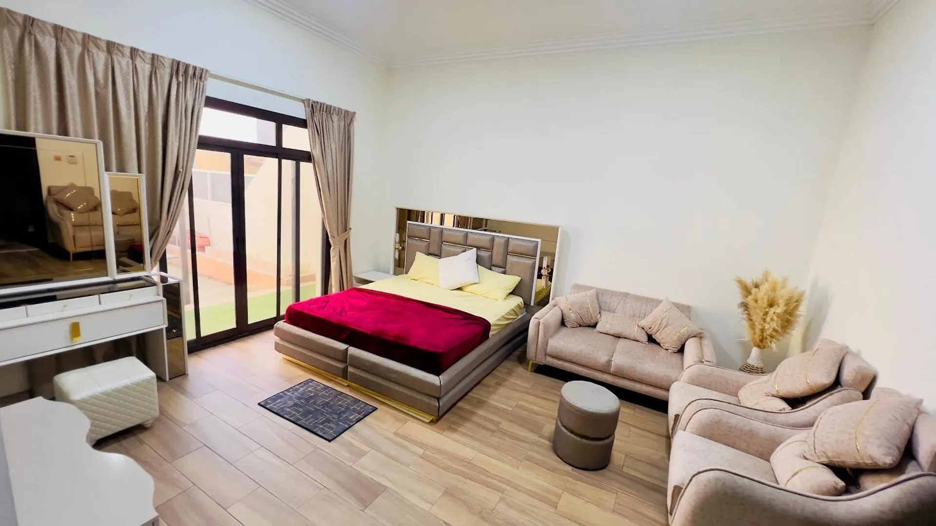 Khaliq Basera Dubai